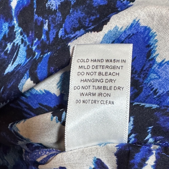 Olivaceous Blue & Black Cotton Floral Boho Blouse size Large - Picture 11 of 16